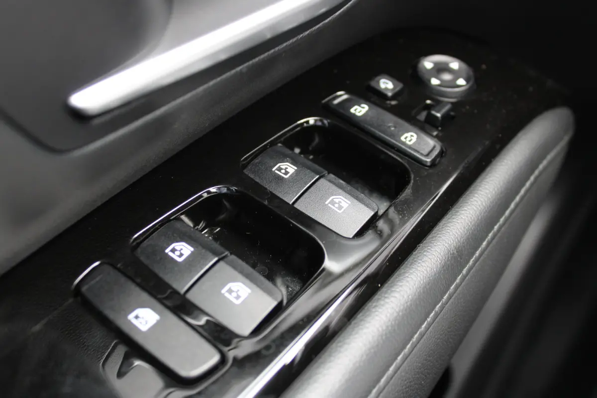 1.6 T-GDI 265pk PHEV Premium 4WD | 1E EIGENAAR! | 360° CAMERA | ADAPTIVE CRUISE | STOELVERWARMING- VERKOELING | DODE HOEK | ELEKTR. STOEL INCL. MEMORY | DEALER OH! | PRACHTIGE STAAT!