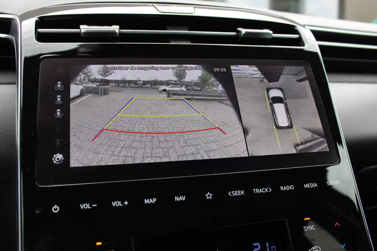 1.6 T-GDI 265pk PHEV Premium 4WD | 1E EIGENAAR! | 360° CAMERA | ADAPTIVE CRUISE | STOELVERWARMING- VERKOELING | DODE HOEK | ELEKTR. STOEL INCL. MEMORY | DEALER OH! | PRACHTIGE STAAT!