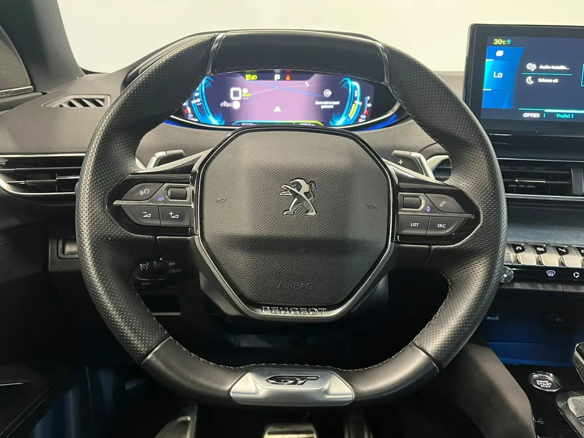 1.6 HYbrid 225 GT Pack Business Night Vision Panoramadak Focal ACC Keyless Camera LED Dodehoek CarPlay
