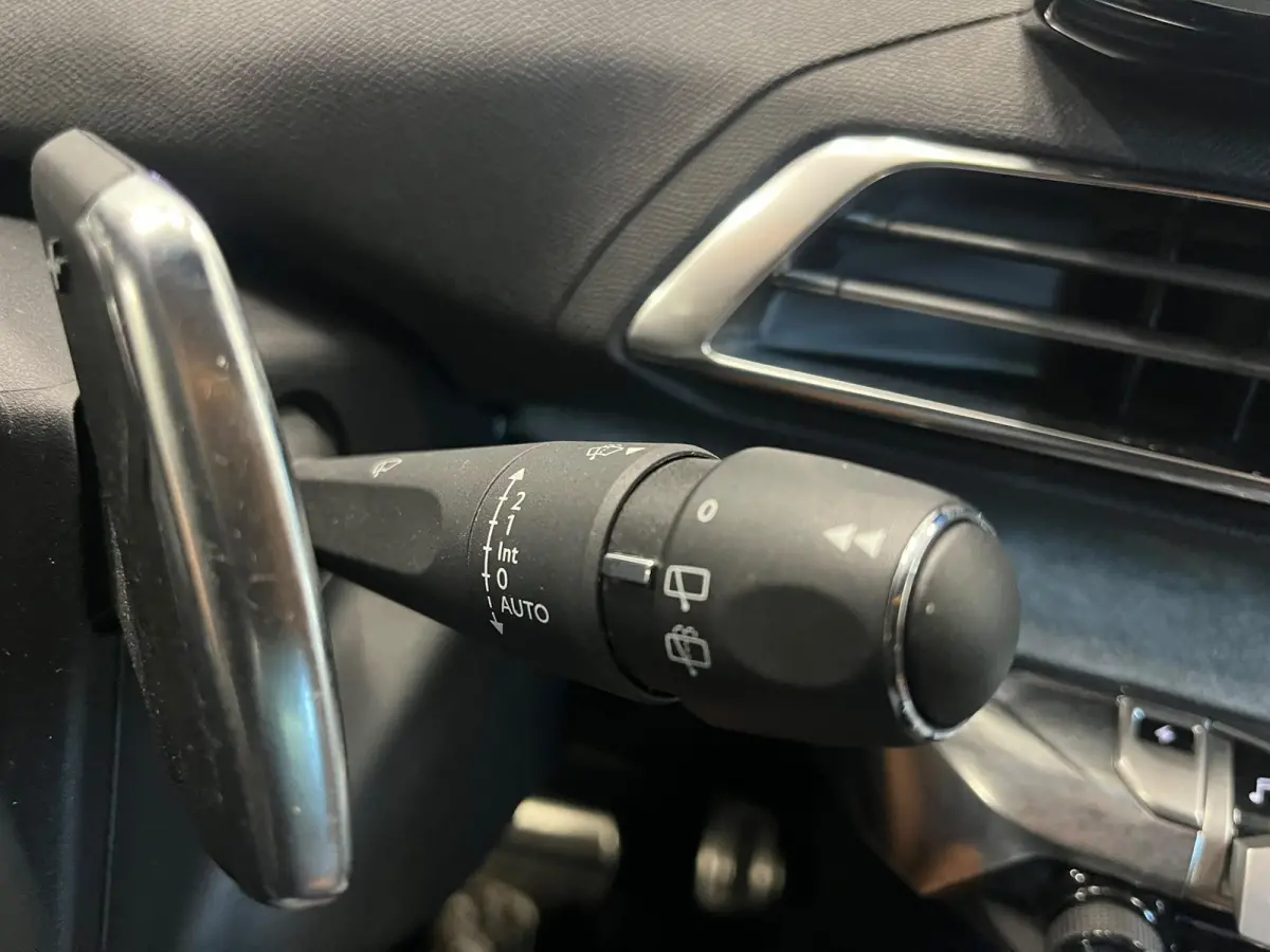 1.6 HYbrid 225 GT Pack Business Night Vision Panoramadak Focal ACC Keyless Camera LED Dodehoek CarPlay