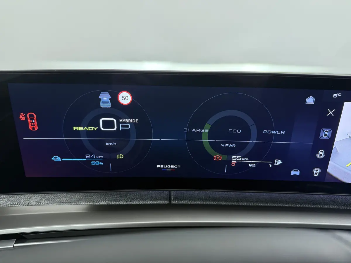 GT | Adaptieve cruise control met Stop&Go functie | LED 3D-achterlichten | Pack Safety Plus