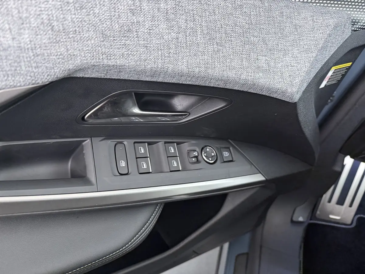 GT | Adaptieve cruise control met Stop&Go functie | LED 3D-achterlichten | Pack Safety Plus