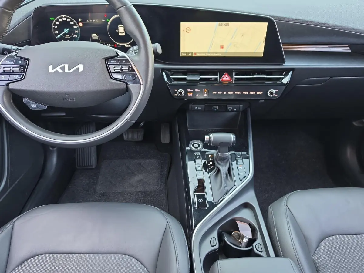1.6 GDi Hybrid DynamicLine | Two-Tone | Trekhaak | Climate control | Navigatie | Cruise control
