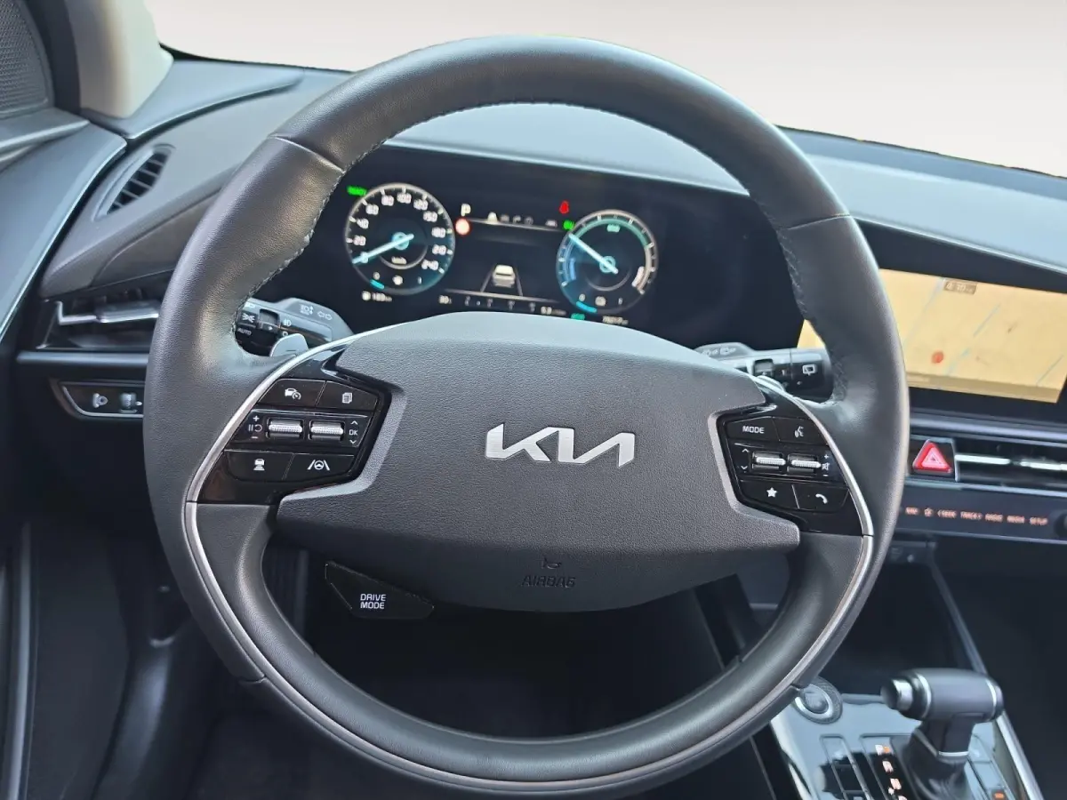 1.6 GDi Hybrid DynamicLine | Two-Tone | Trekhaak | Climate control | Navigatie | Cruise control