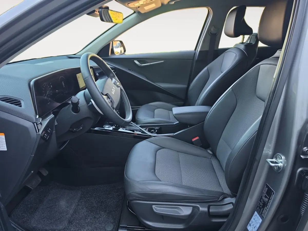 1.6 GDi Hybrid DynamicLine | Two-Tone | Trekhaak | Climate control | Navigatie | Cruise control