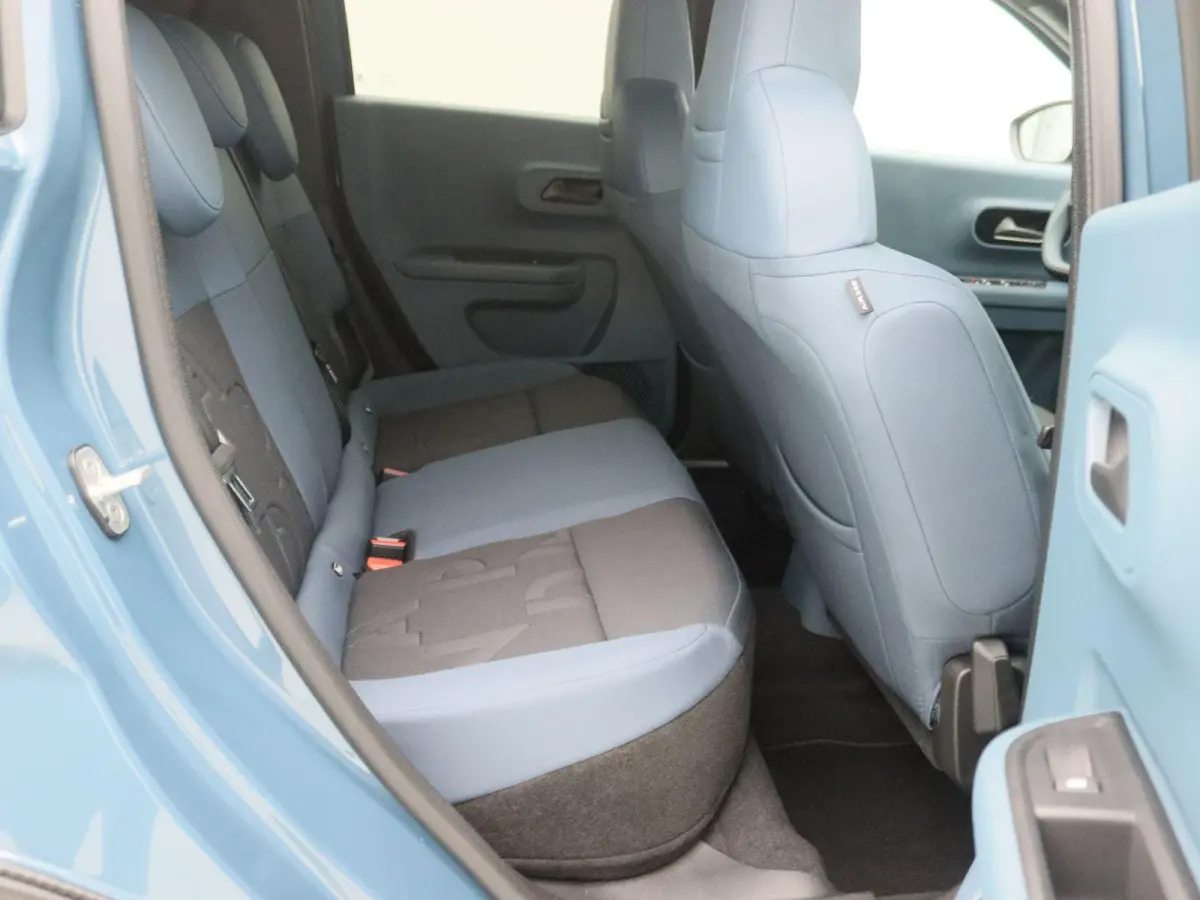 1.2 Hybrid ICON | Direct Rijden | DAB Radio | Apple Carplay & Android Auto | Parkeersensoren Achter |