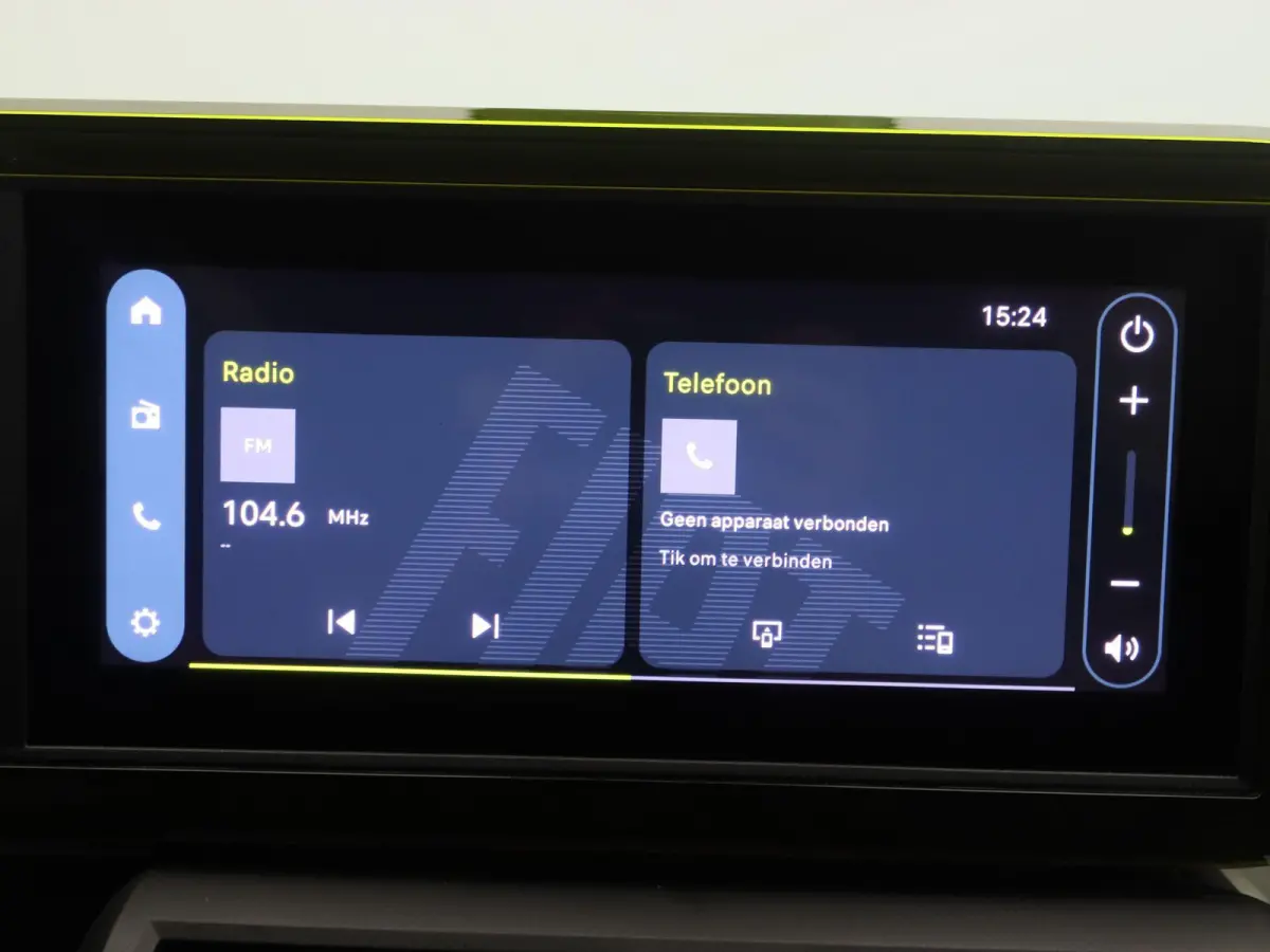 1.2 Hybrid ICON | Direct Rijden | DAB Radio | Apple Carplay & Android Auto | Parkeersensoren Achter |