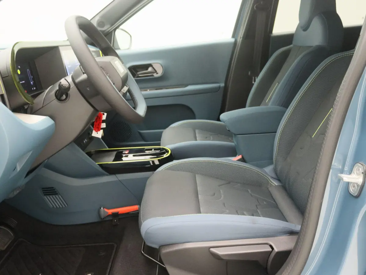 1.2 Hybrid ICON | Direct Rijden | DAB Radio | Apple Carplay & Android Auto | Parkeersensoren Achter |