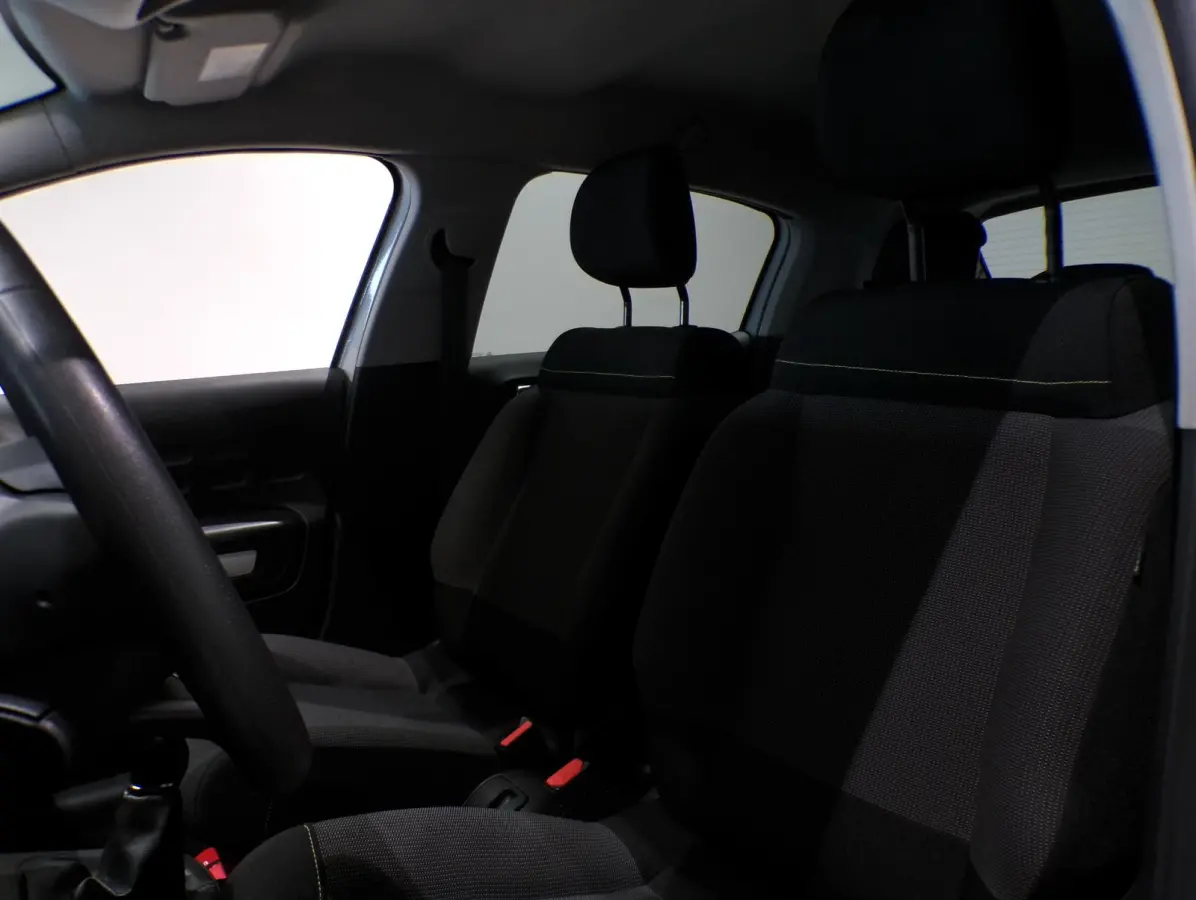 S&S Feel | Navigatie | Parkeersensoren | Climate control