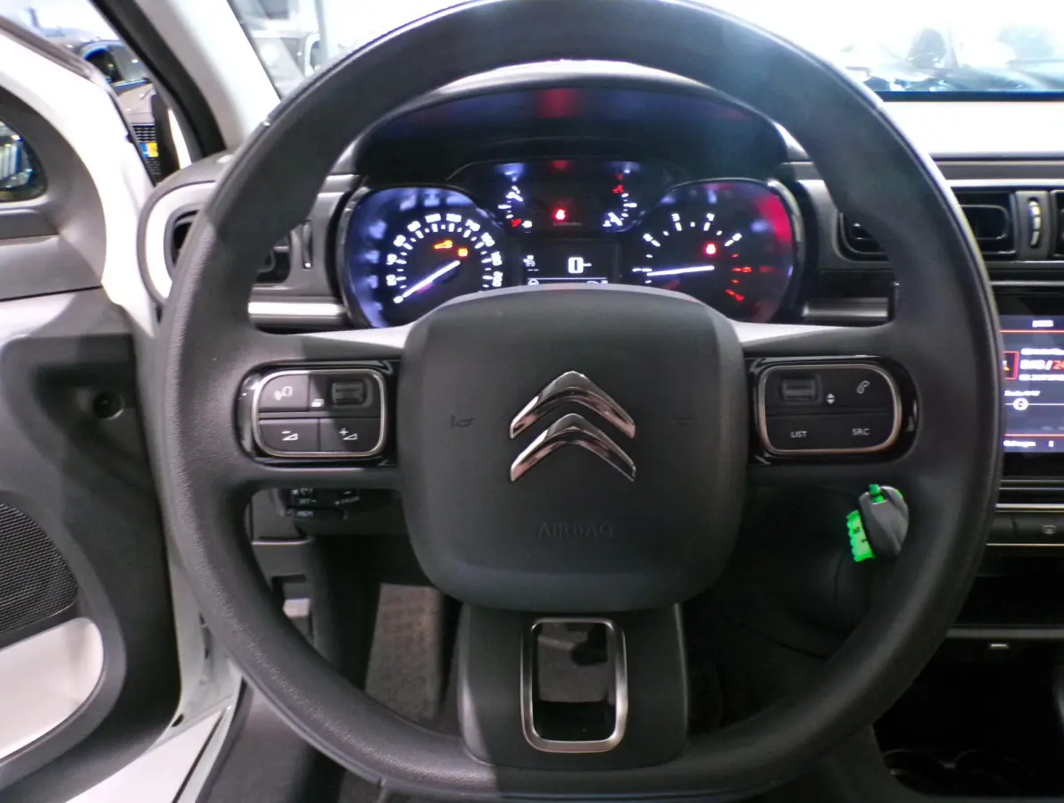 S&S Feel | Navigatie | Parkeersensoren | Climate control