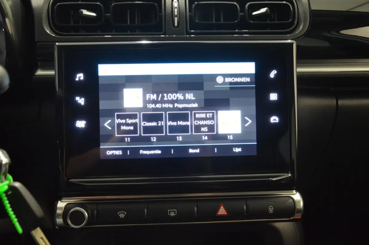 Feel | Navigatie | Climate control | Parkeersensoren
