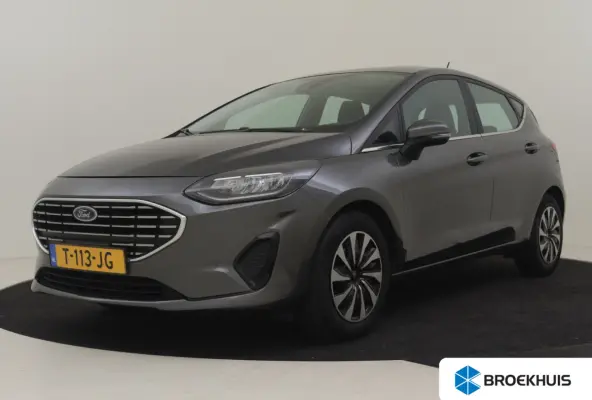 1.0 EcoBoost Hybrid Titanium l Cr Control l Climate Control l Stoel/stuurverwarming | Parkeersensoren l Naviagtie l Apple Car play l Metallic lak l