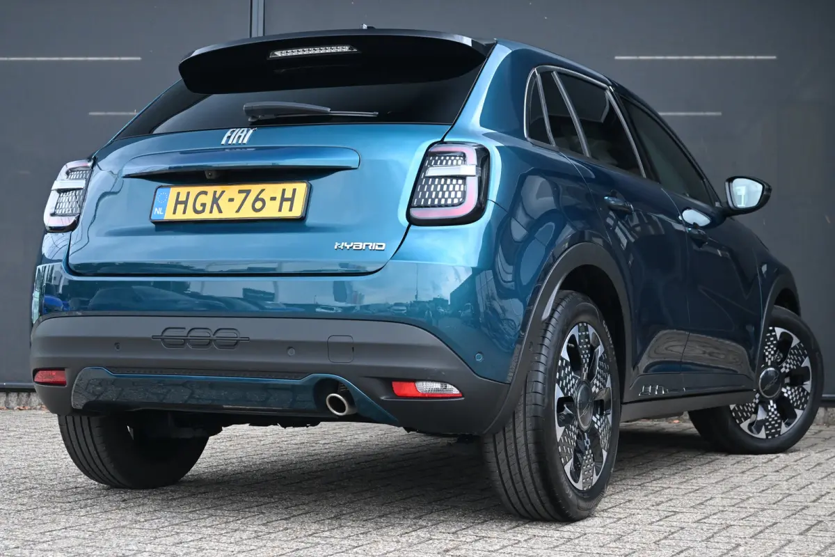 1.2 Hybrid La Prima 110pk | Vol-Leder | Massage | Elektr. Stoelen | Adaptive Cruise | Elektr. Achterklep | !!