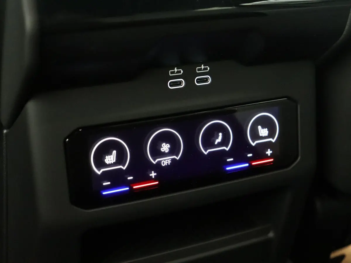 M5 Comfort Pack | M Carbon-keramische remmen | SoH 100% | Stuurwielrand verwarmd | Driving Assistant Plus | Bowers & Wilkins