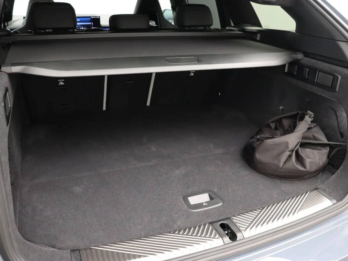 M5 Comfort Pack | M Carbon-keramische remmen | SoH 100% | Stuurwielrand verwarmd | Driving Assistant Plus | Bowers & Wilkins