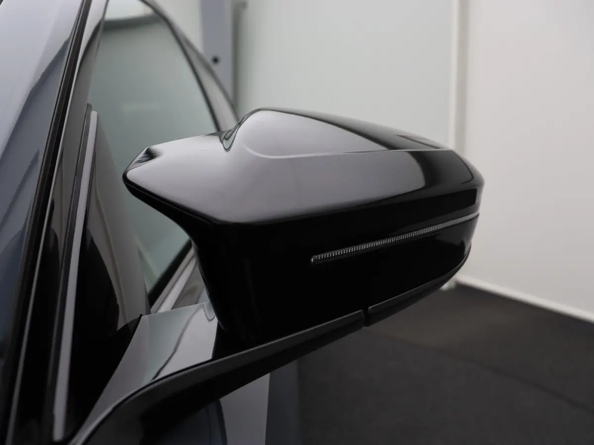 M5 Comfort Pack | M Carbon-keramische remmen | SoH 100% | Stuurwielrand verwarmd | Driving Assistant Plus | Bowers & Wilkins