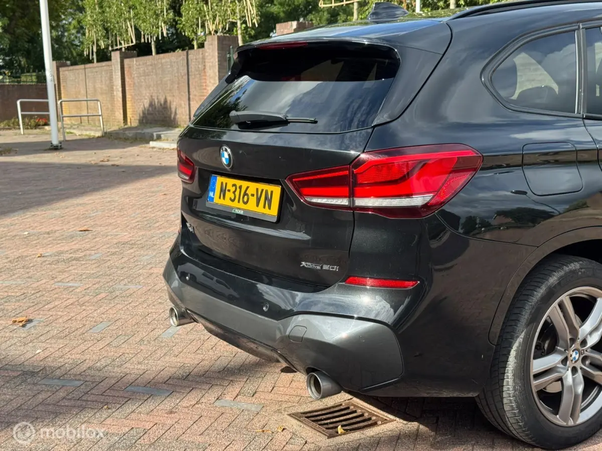 xDrive20i M Sport | Panoramadak | Head-Up Display