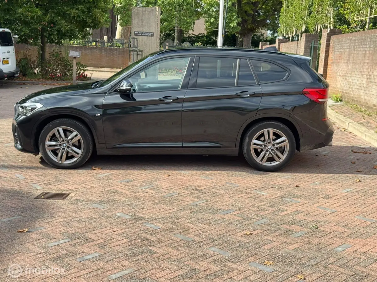 xDrive20i M Sport | Panoramadak | Head-Up Display