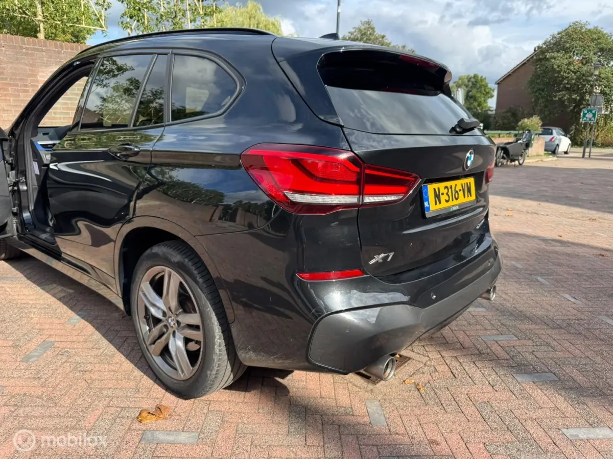 xDrive20i M Sport | Panoramadak | Head-Up Display