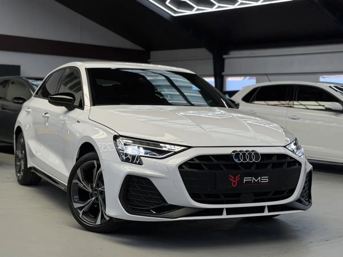 35 TFSI S-Line CarPlay Camera Facelift