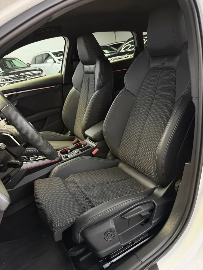 35 TFSI S-Line CarPlay Camera Facelift