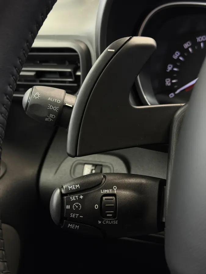 1.2 PureTech Rip Curl Edition CarPlay Camera