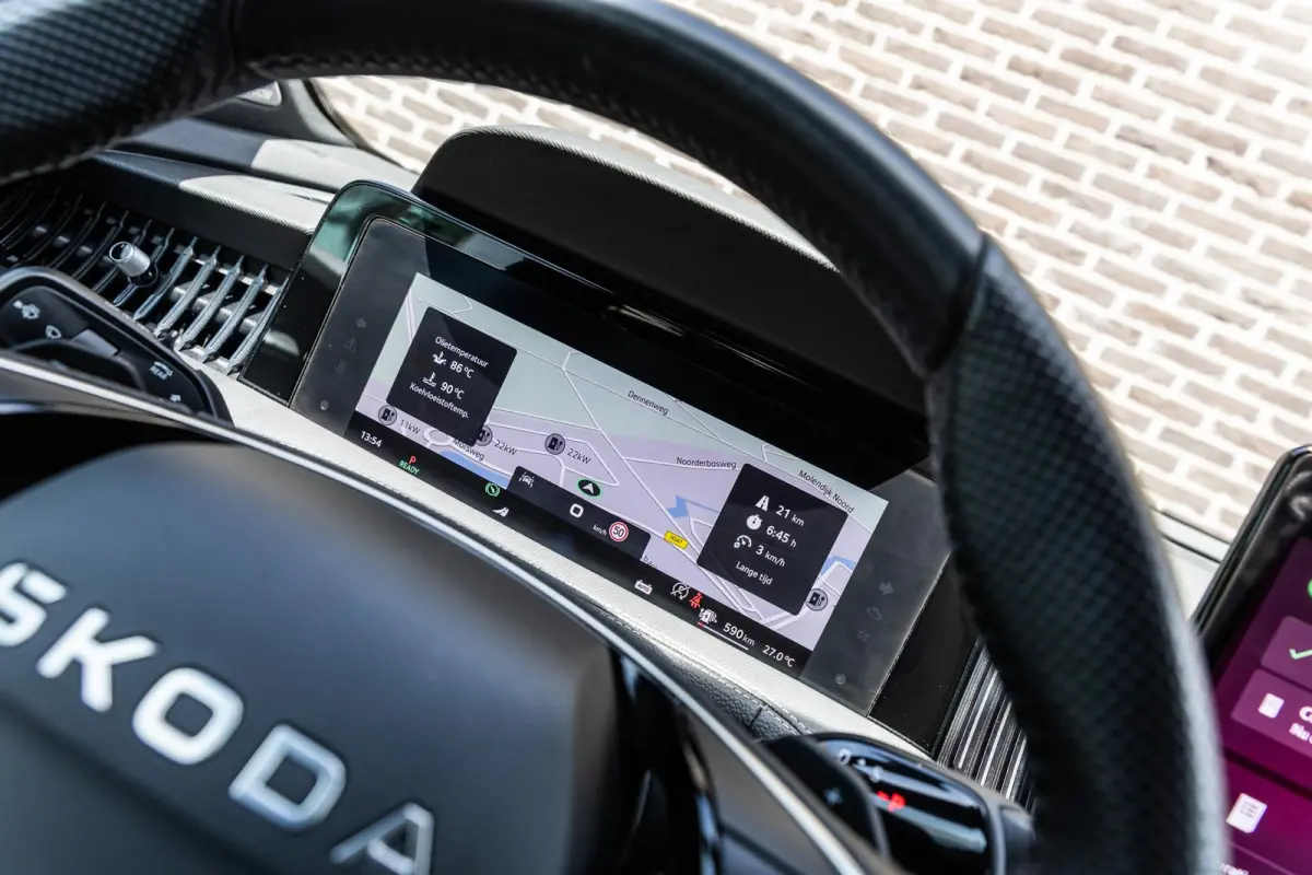 1.5 TSI 204pk PHEV Sportline Business | Panoramadak | Head-up Display | Stoelkoeling
