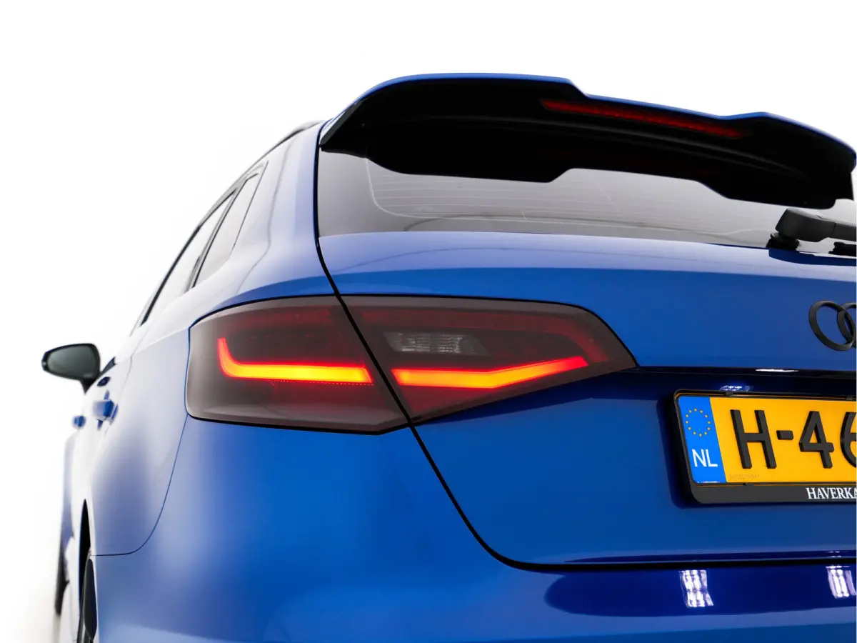 2.5 TFSI Quattro Pro Line Plus Black Optic Package (INCL-BTW) *MILLTEK-EXHAUST | ADAPTIVE-CRUISE | HEATED-SPORTSEATS | BANG&OLUFSEN | LEATHER | FULL-LED | NAVI-FULLMAP | PRIVACY-GLASS | SHIF