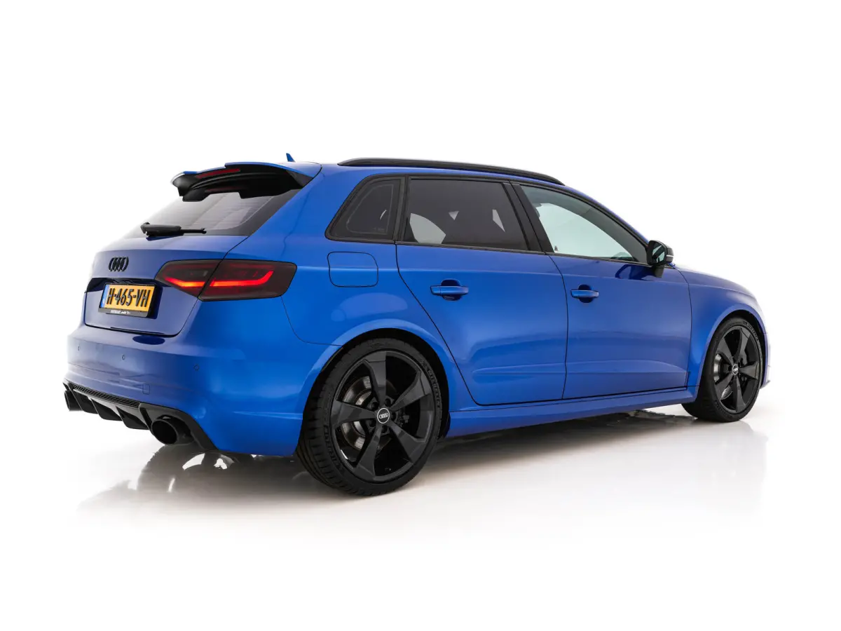 2.5 TFSI Quattro Pro Line Plus Black Optic Package (INCL-BTW) *MILLTEK-EXHAUST | ADAPTIVE-CRUISE | HEATED-SPORTSEATS | BANG&OLUFSEN | LEATHER | FULL-LED | NAVI-FULLMAP | PRIVACY-GLASS | SHIF