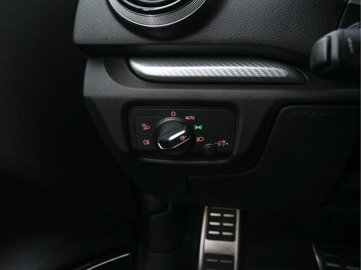 2.5 TFSI Quattro Pro Line Plus Black Optic Package (INCL-BTW) *MILLTEK-EXHAUST | ADAPTIVE-CRUISE | HEATED-SPORTSEATS | BANG&OLUFSEN | LEATHER | FULL-LED | NAVI-FULLMAP | PRIVACY-GLASS | SHIF