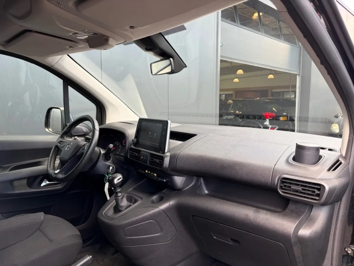 1.5D L2H1 Carplay Android Camera Cruise PDC Achterdeuren Sportvelgen