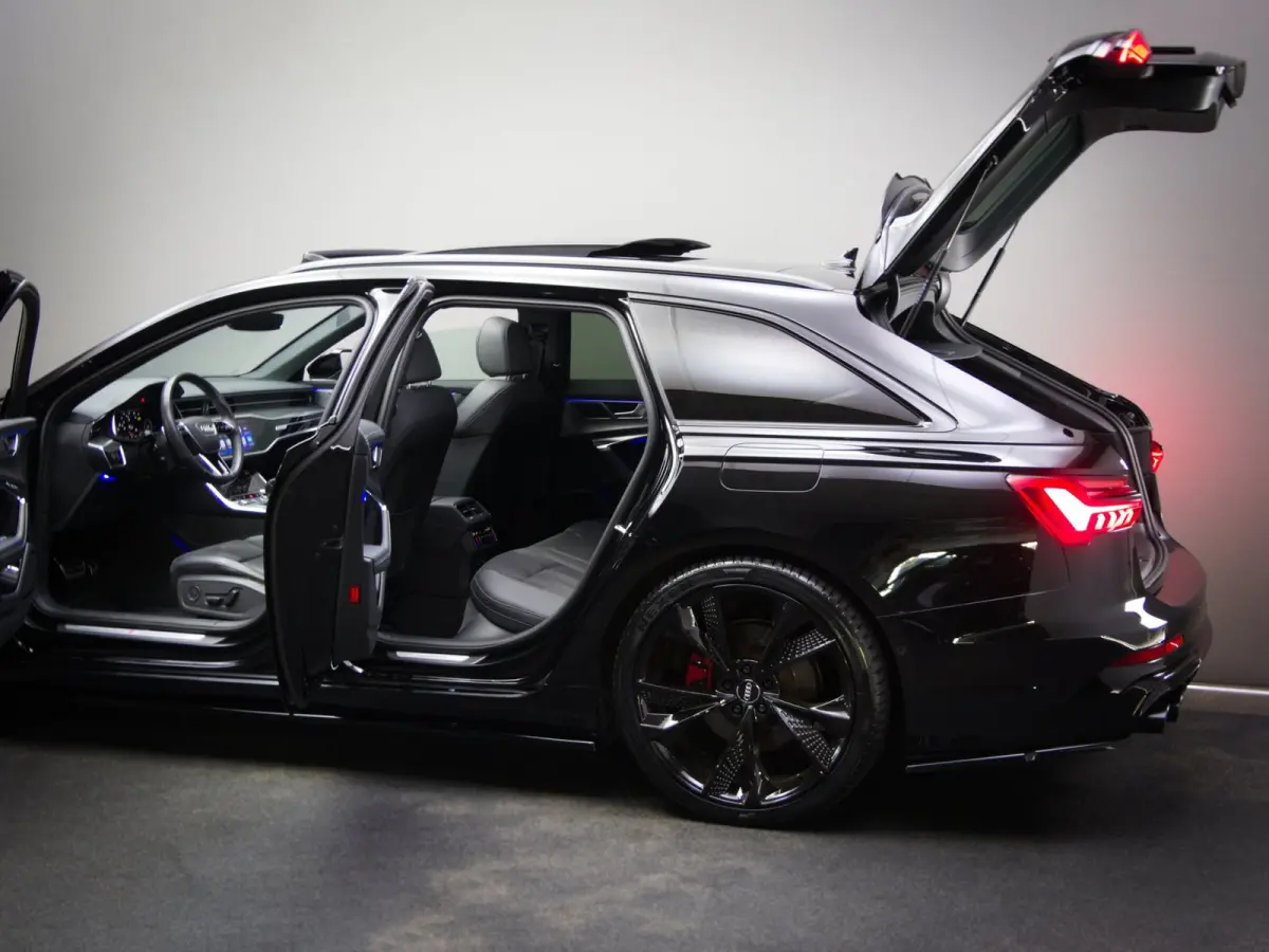 55 TFSI e quattro Competition S-Line Edition (MAXTON, B&O, SFEERVERLICHTING, TREKHAAK, PANO, 360 CAMERA, CARPLAY)