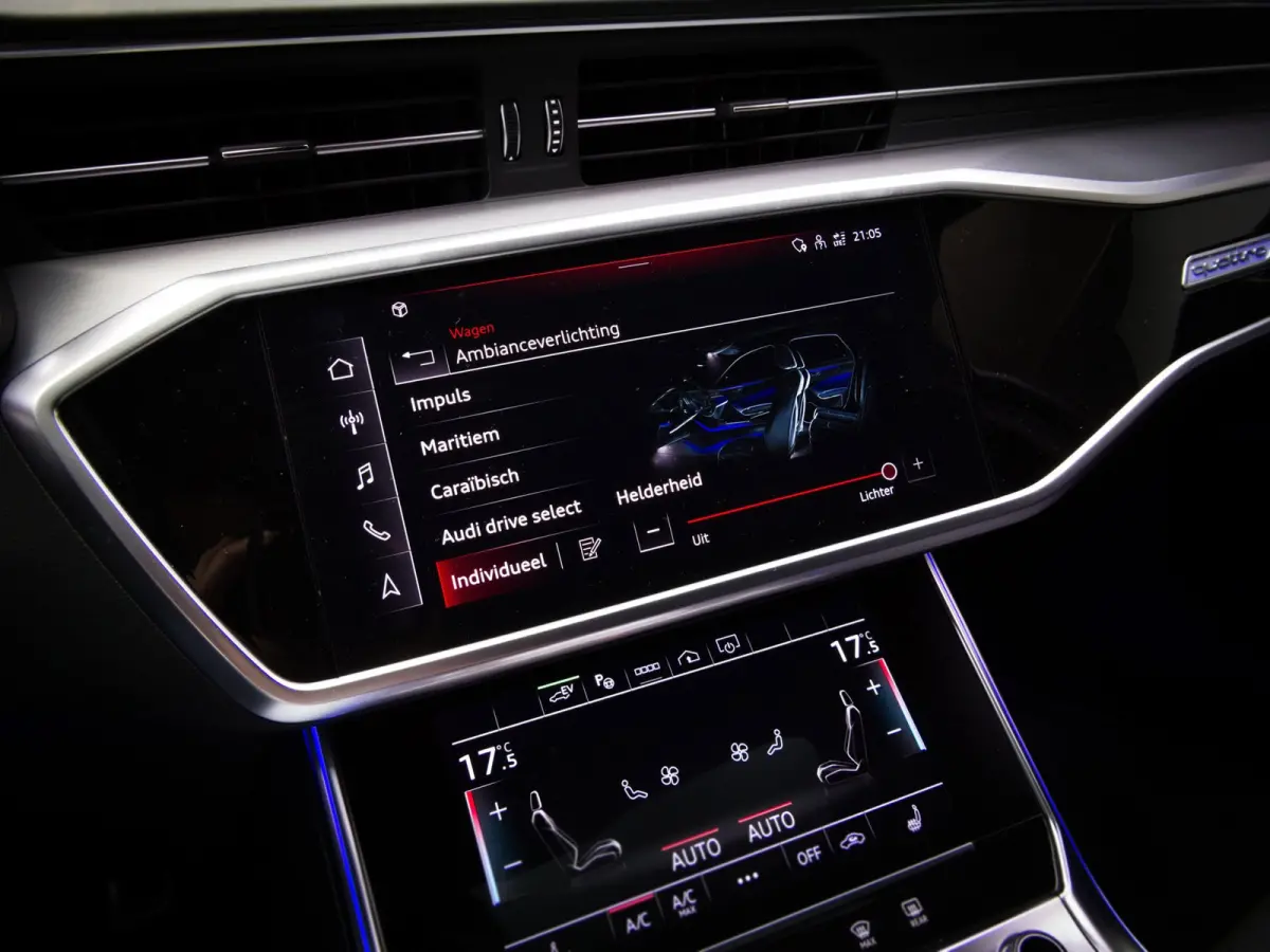 55 TFSI e quattro Competition S-Line Edition (MAXTON, B&O, SFEERVERLICHTING, TREKHAAK, PANO, 360 CAMERA, CARPLAY)
