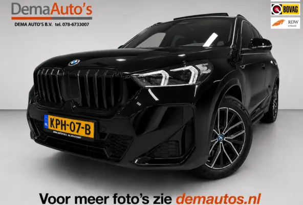 XDrive30e M-SPORT 327PK PANO/LEDER/H-KARDON/MASSAGE/M-STOELEN/DAB/CARPLAY//