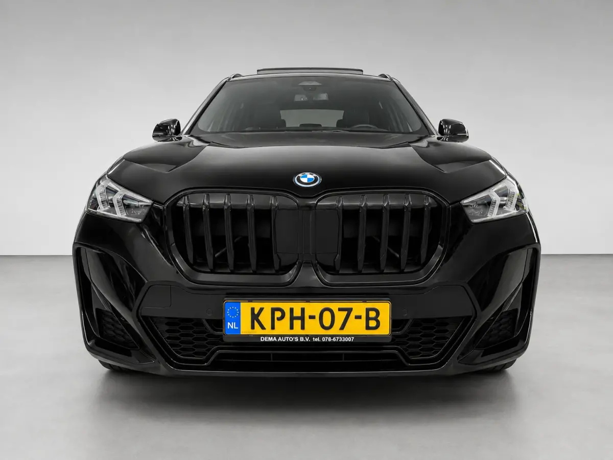 XDrive30e M-SPORT 327PK PANO/LEDER/H-KARDON/MASSAGE/M-STOELEN/DAB/CARPLAY//