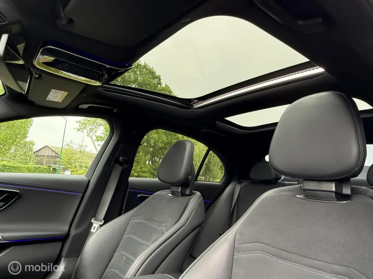 E300 de 4MATIC AMG Line Pano Burmester 4D Head-up Adaptive Cruise 360 Camera