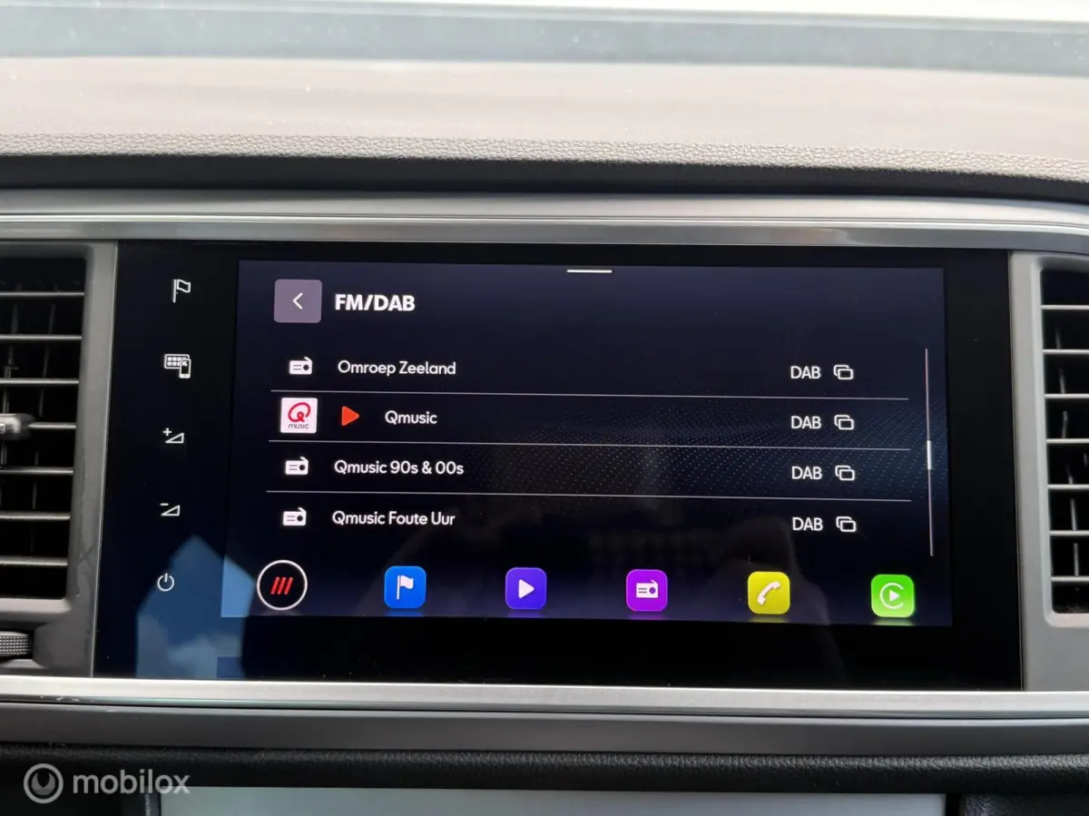 1.5 TSI FR Panodak Virtual Navi Carplay 360 Camera Memory LED Alcantara Beats Audio