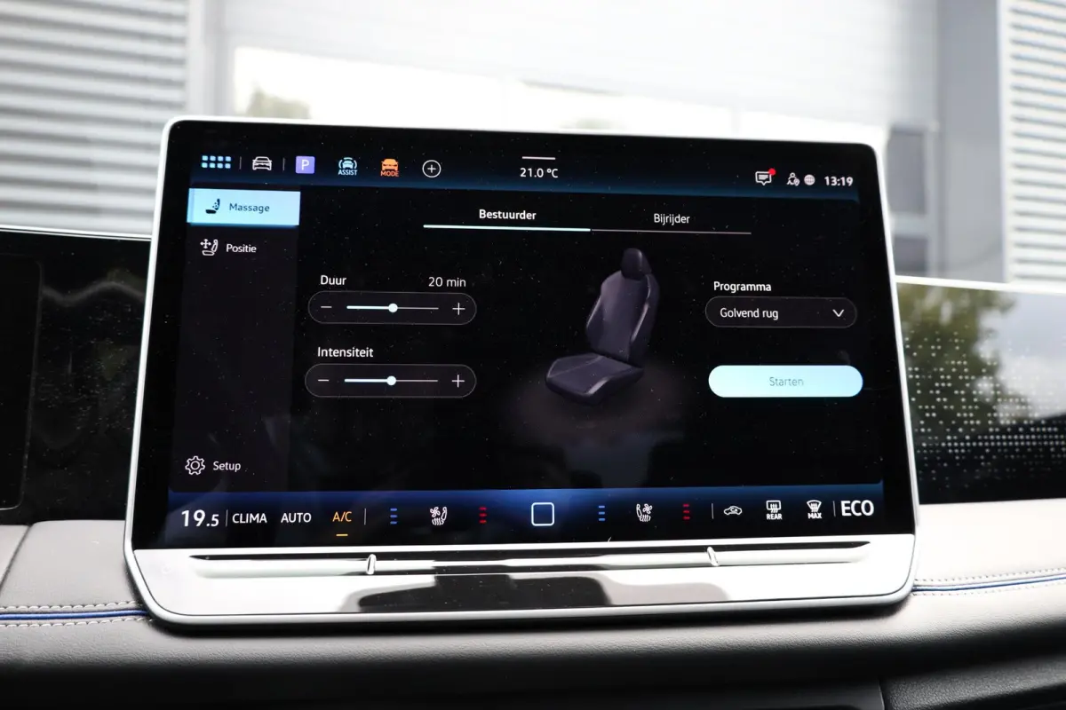 1.5 eHybrid R-Line Edition |Pano |Leder |Head-up |Massage |Harman/Kardon |Stoelverkoeling |360° |Trekhaak