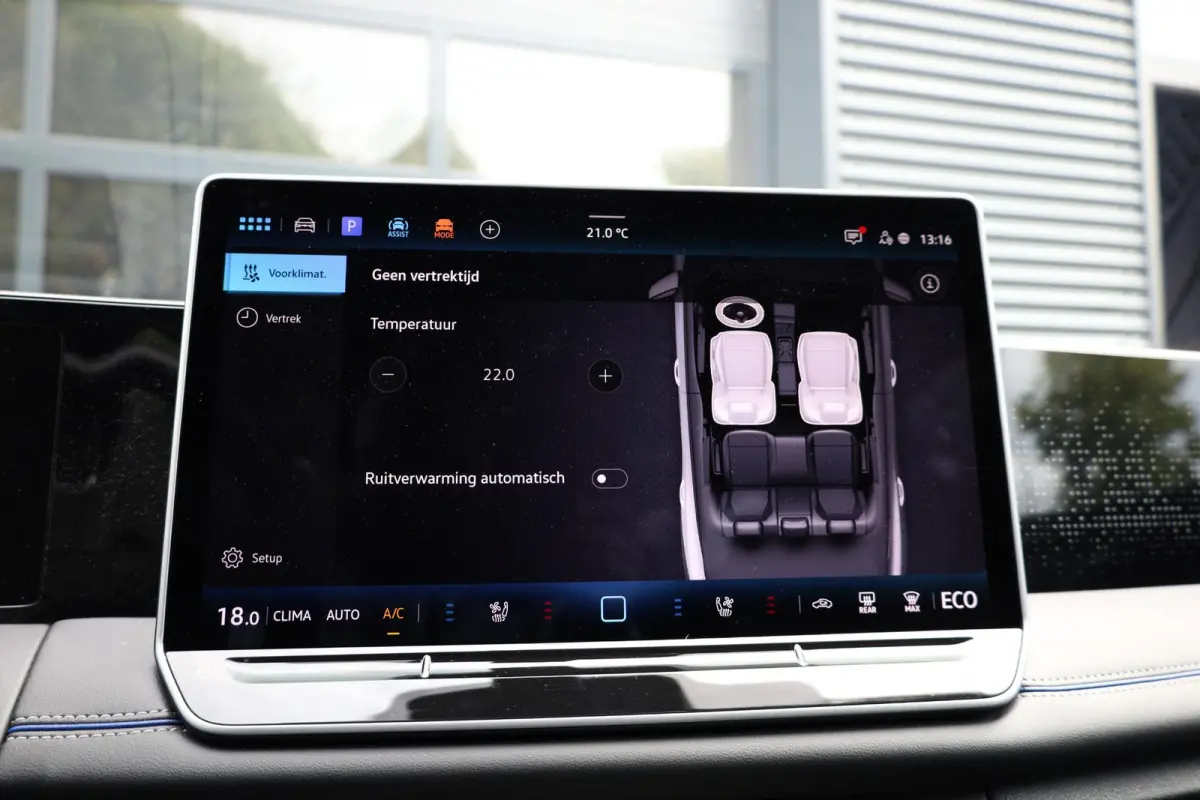 1.5 eHybrid R-Line Edition |Pano |Leder |Head-up |Massage |Harman/Kardon |Stoelverkoeling |360° |Trekhaak