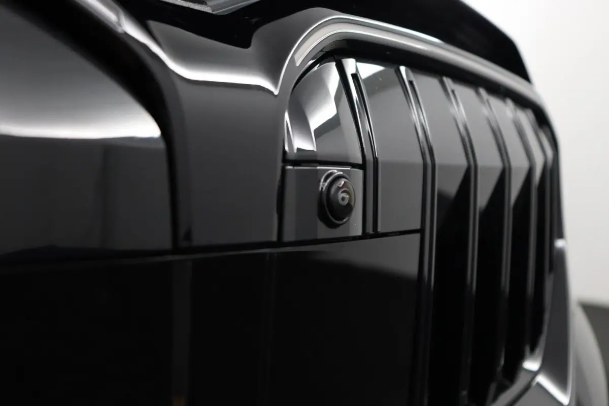 530e M Sport Edition | SOH 100% | Trekhaak | Driving Assistant Plus |  Bowers & Wilkins | Stoelventilatie voorstoelen |