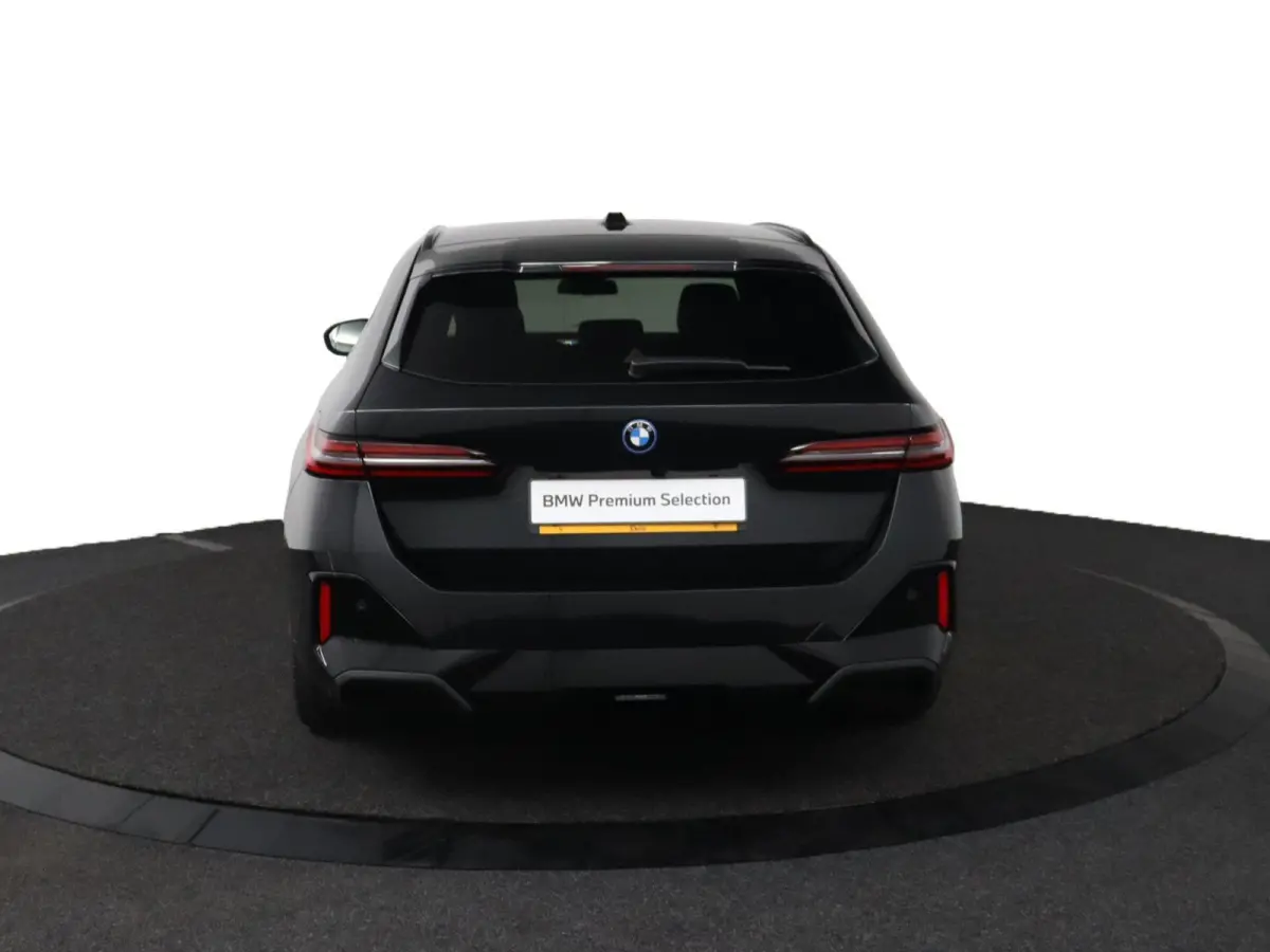 530e M Sport Edition | SOH 100% | Trekhaak | Driving Assistant Plus |  Bowers & Wilkins | Stoelventilatie voorstoelen |