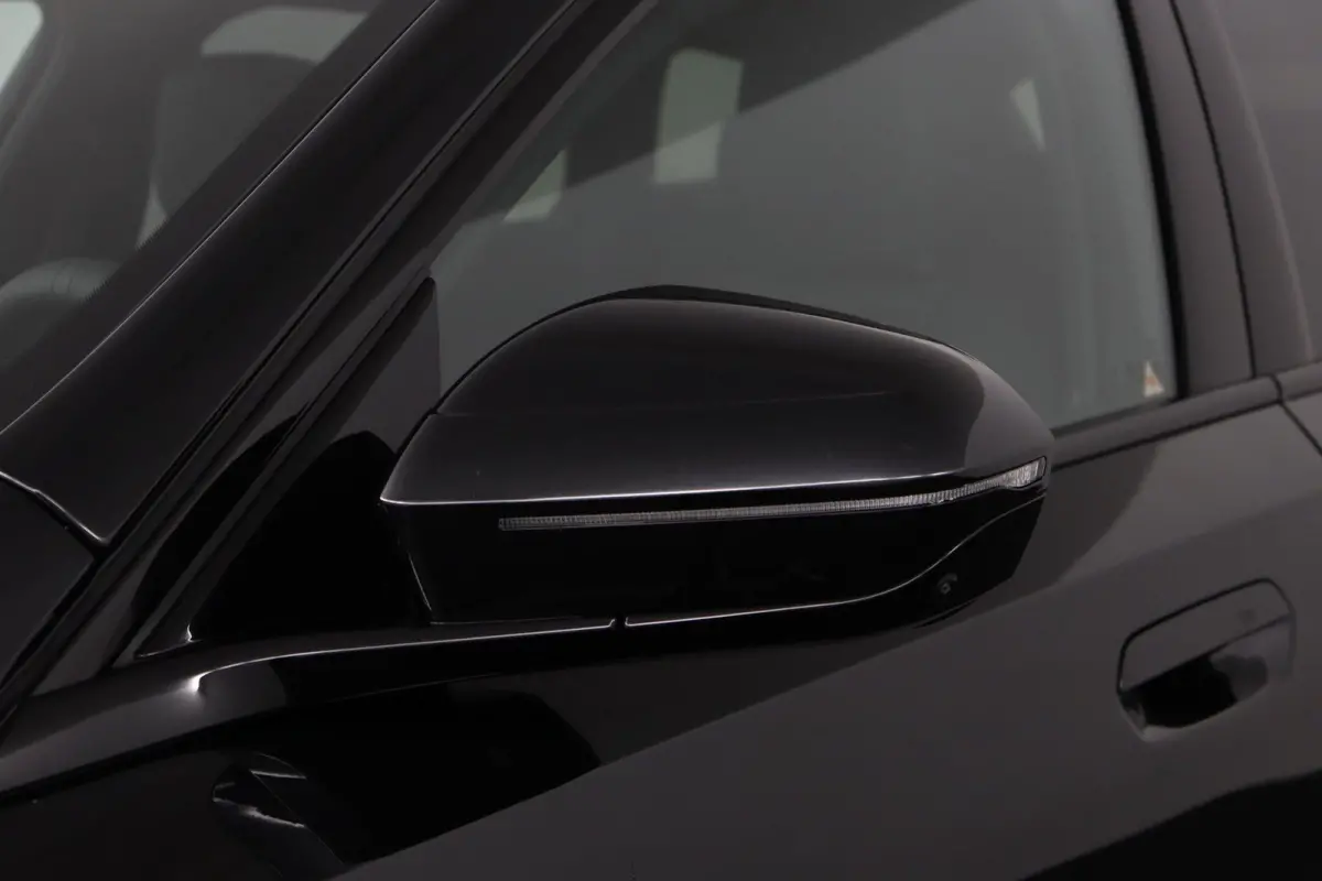 530e M Sport Edition | SOH 100% | Trekhaak | Driving Assistant Plus |  Bowers & Wilkins | Stoelventilatie voorstoelen |