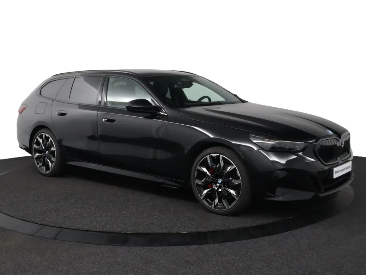 530e M Sport Edition | SOH 100% | Trekhaak | Driving Assistant Plus |  Bowers & Wilkins | Stoelventilatie voorstoelen |