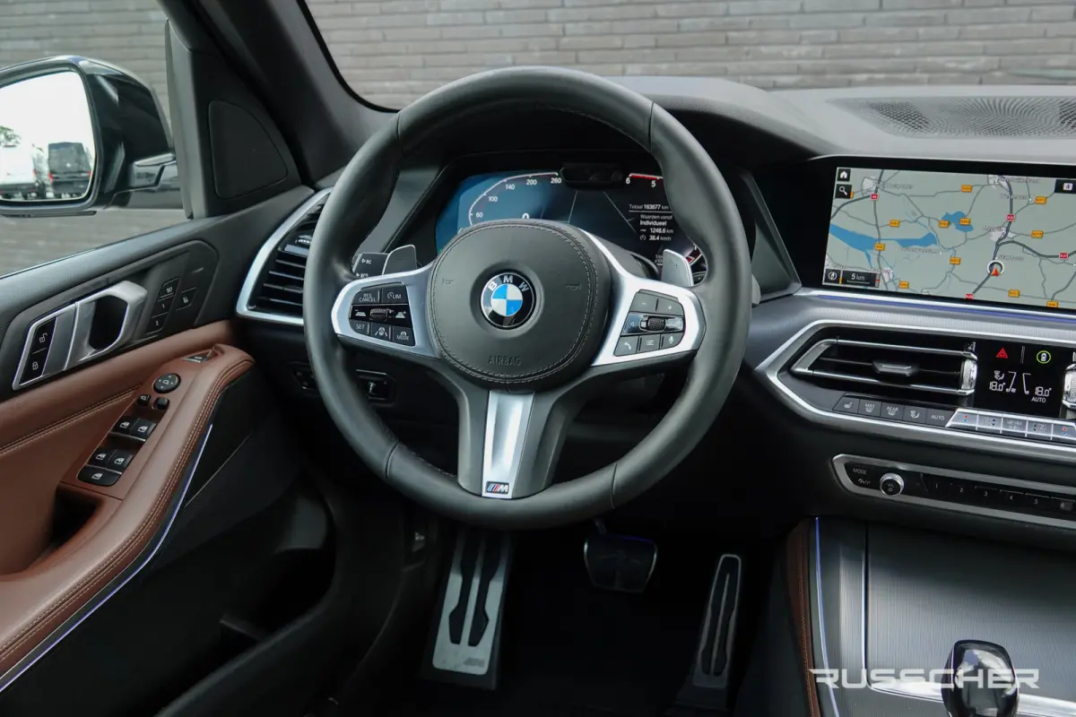 Xdrive 30d 265Pk Aut. | M-Sport | High Executive | Luchtvering | Panoramadak | Head-Up Display | 22''