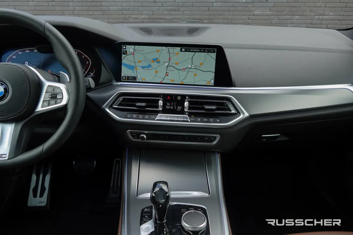 Xdrive 30d 265Pk Aut. | M-Sport | High Executive | Luchtvering | Panoramadak | Head-Up Display | 22''