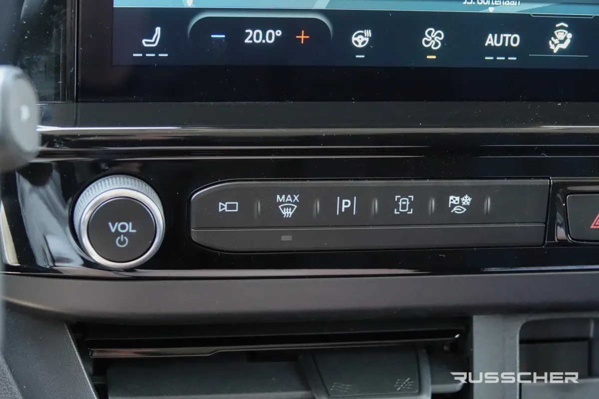 L2H1 218Pk Aut. | Elektrisch | Nieuwe 71Kwh Accu | Sport 340 | 2xSchuifdeur | 360° Camera | B&O Sound | 19''