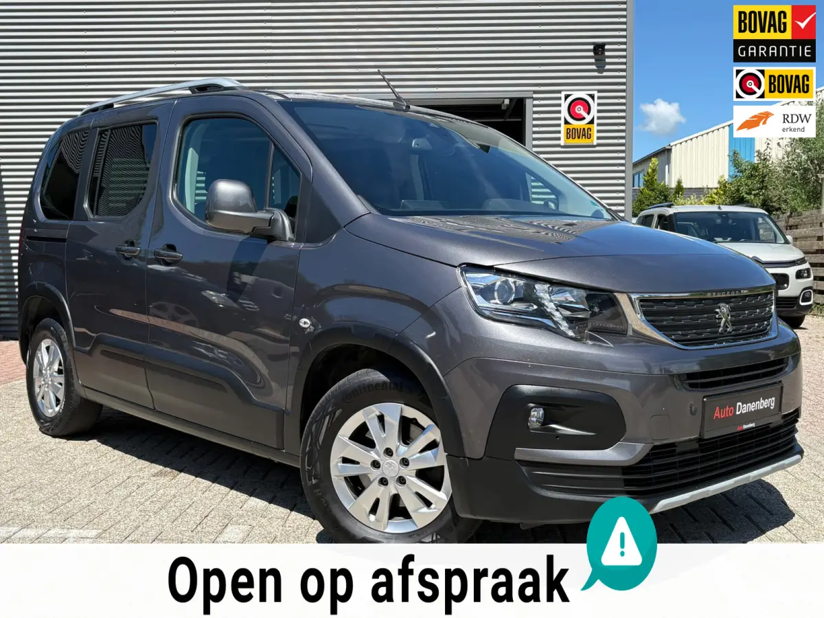 1.2 Puretech Allure PANO, NIEUWE-DISTRIBUTIE,GARANTIE