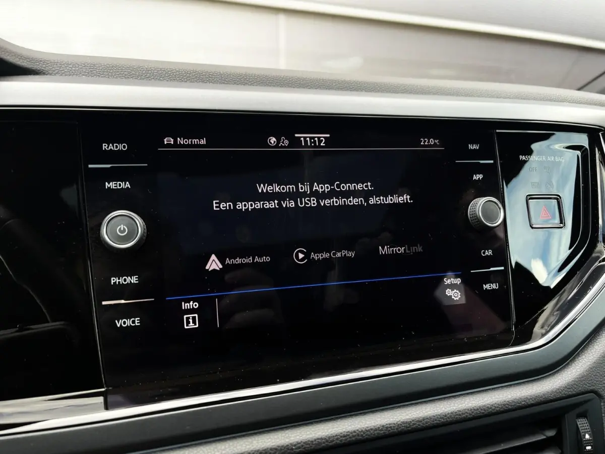 1.0 TSI 95pk R-Line | Panoramadak | Navigatie | IQ Light
