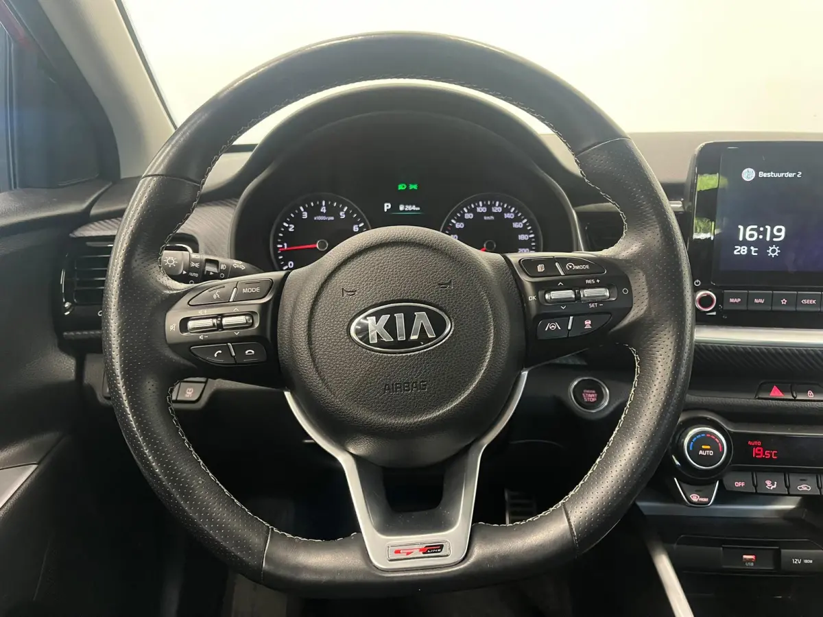 1.0 74kW GT Line Automaat Navigatie Apple Carplay Android Auto Camera Parkeersensoren achter Adaptive Cruise Control Stoel- en stuurverwarming Full Led Half leder Climate Control Lichtmetale