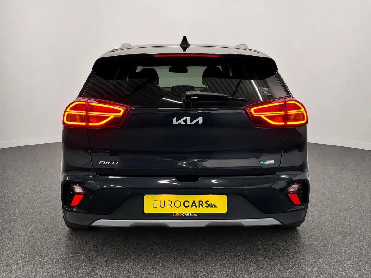 1.6 GDi PHEV Pulse Schuifdak Navigatie Apple Carplay Android Auto Camera Parkeersensoren achter Adaptive Cruise Control Full Led Half leder Climate Control Lichtmetalen velgen